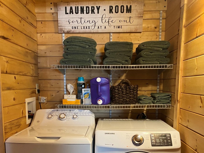 Main floor laundry and linen area
