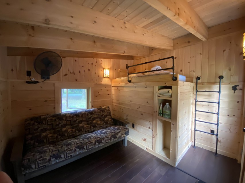 Bunkhouse - Queen futon and twin bunk