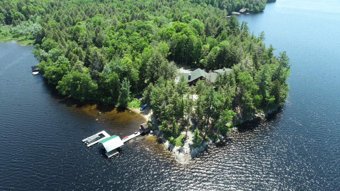 Aerial view of point - 14 Acres, 1500 ft waterfront