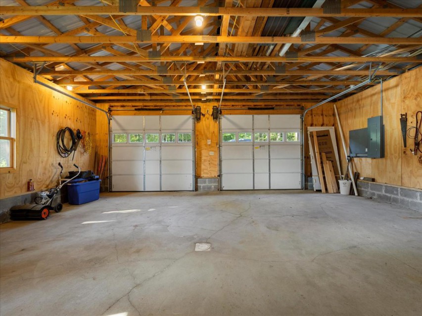 Large double garage for guest use