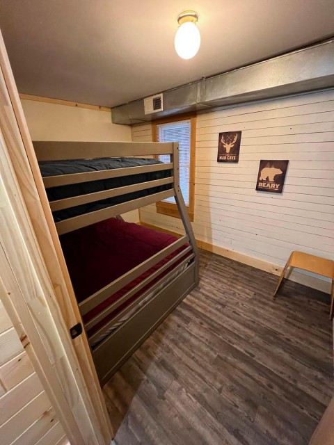 Downstairs bedroom - single over full bunkbed