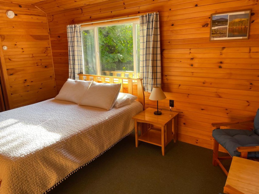 queen bed in sleeping cabin (with ensuite) 