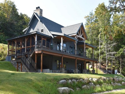 STUNNING 5BR LAKEFRONT HOME - VIEWS, PORCHES, DOCK