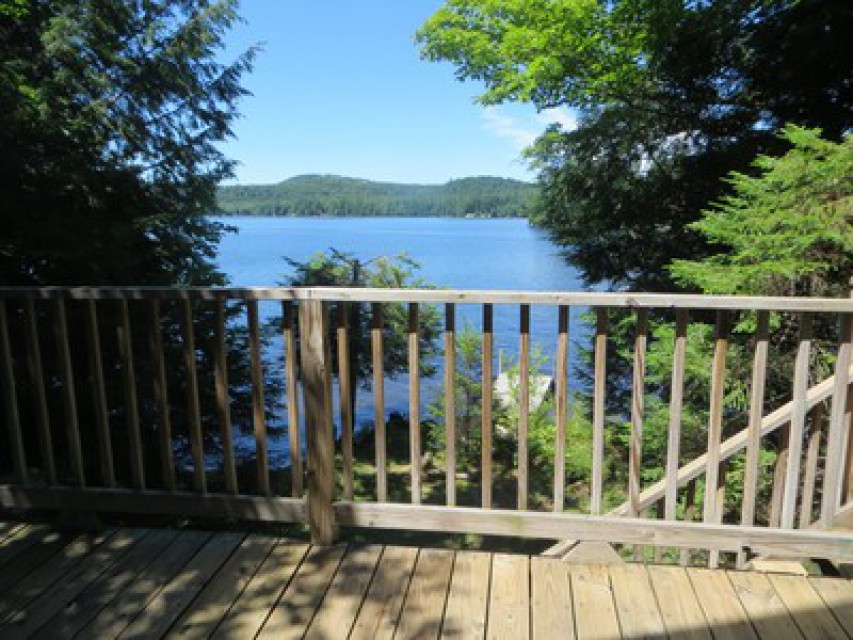 deck & lake view