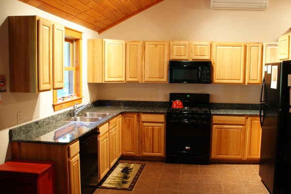 Modern Kitchen with Granite Counter-top