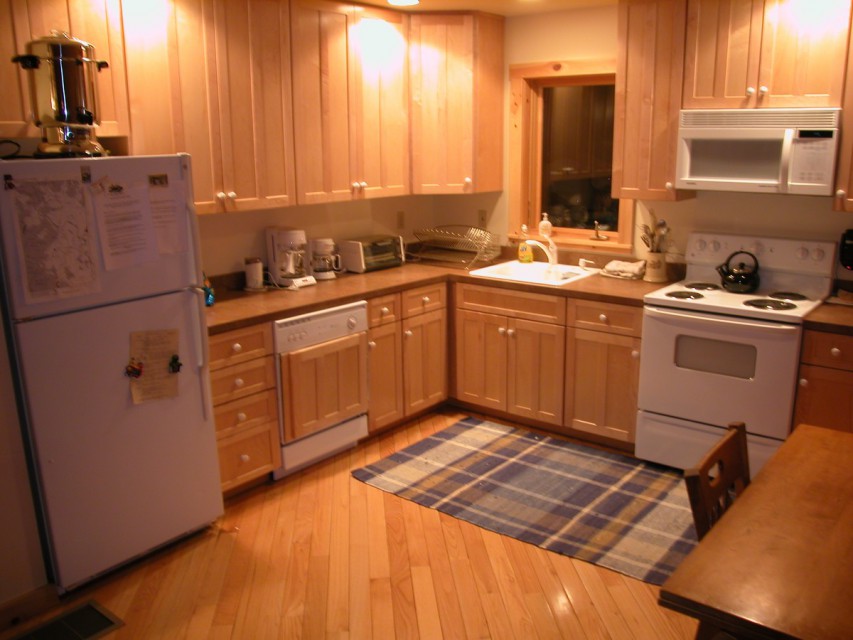 Plenty of room in the kitchen which includes a table