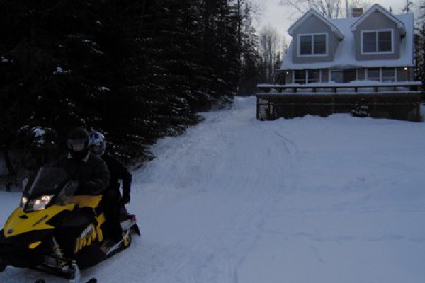 Easy snowmobile access to Adirondack Trail System