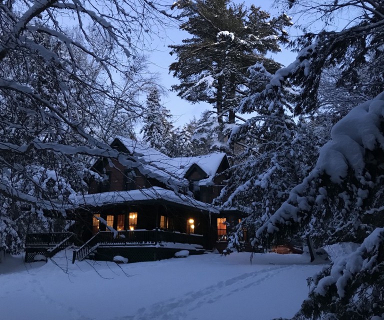 Highland Lodge Winter