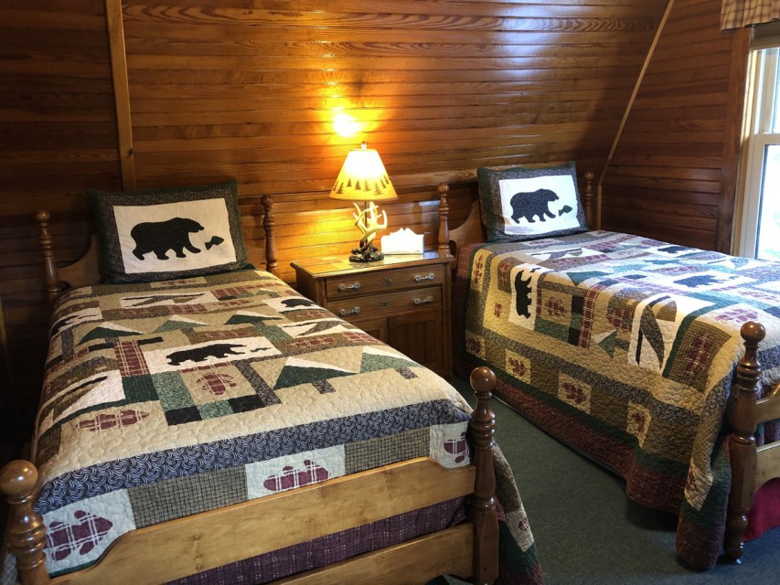 1 of 2 Twin Bedrooms