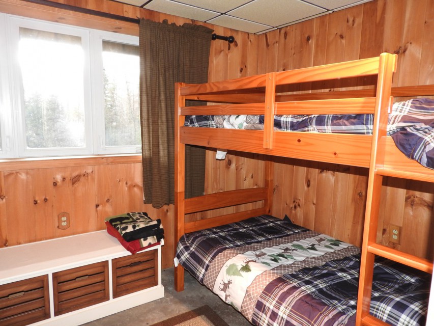 Bedroom 3 - Twin over Twin Bunk bed 