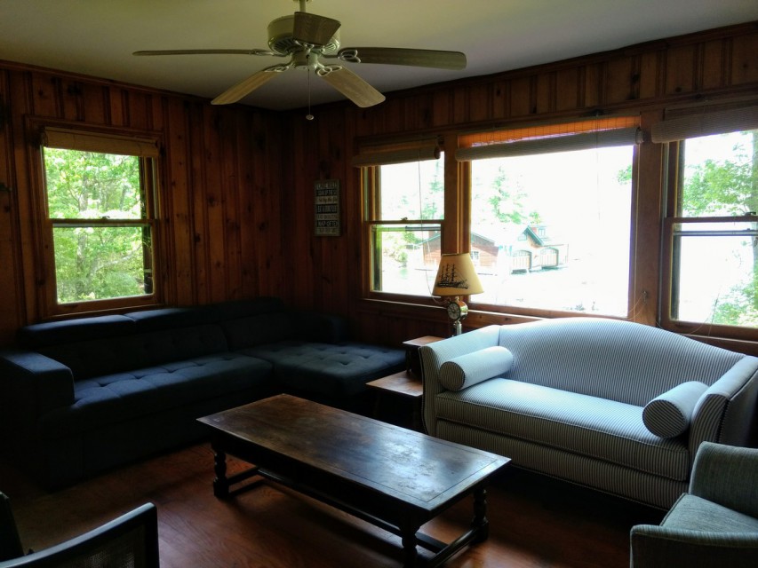 Bay Cottage - Living Room