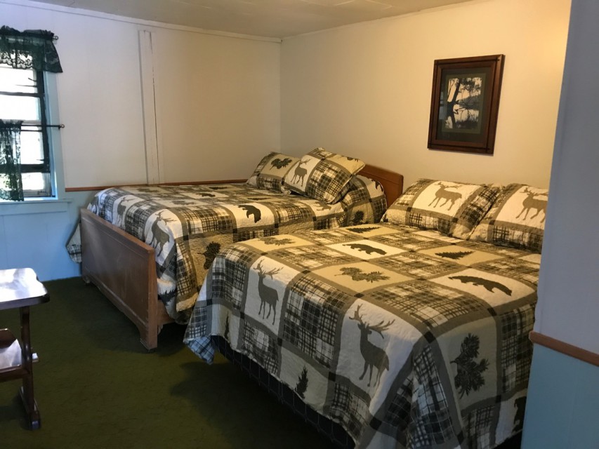 Right Unit Bedroom 1 - 2 Double Beds